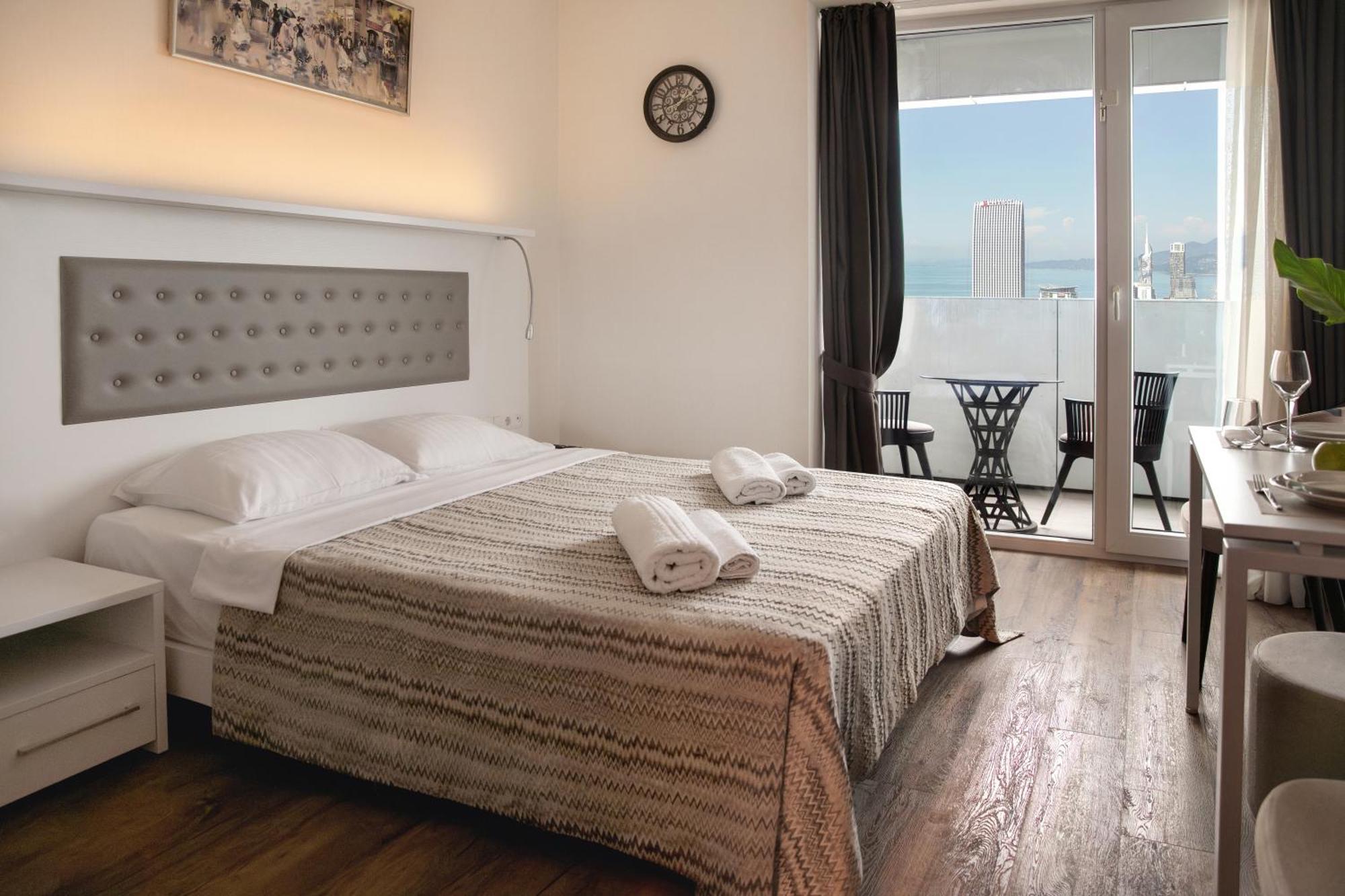 Onyx Palace Delux Batumi Eksteriør billede